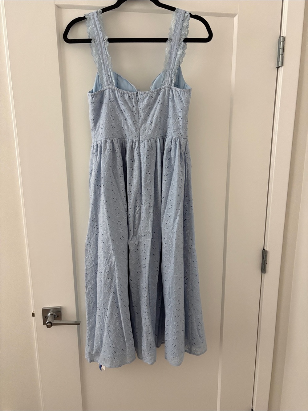 CIDER blue cotton V-neck broderie anglaise floral button midi dress - Picture 5 of 7